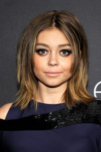 BEVERLY HILLS, CA - JANUARY 08:  Actress Sarah Hyland attends The 2017 InStyle and Warner Bros. 73rd Annual Golden Globe Awards Post-Party at The Beverly Hilton Hotel on January 8, 2017 in Beverly Hills, California.  (Photo by John Sciulli/Getty Images for InStyle)